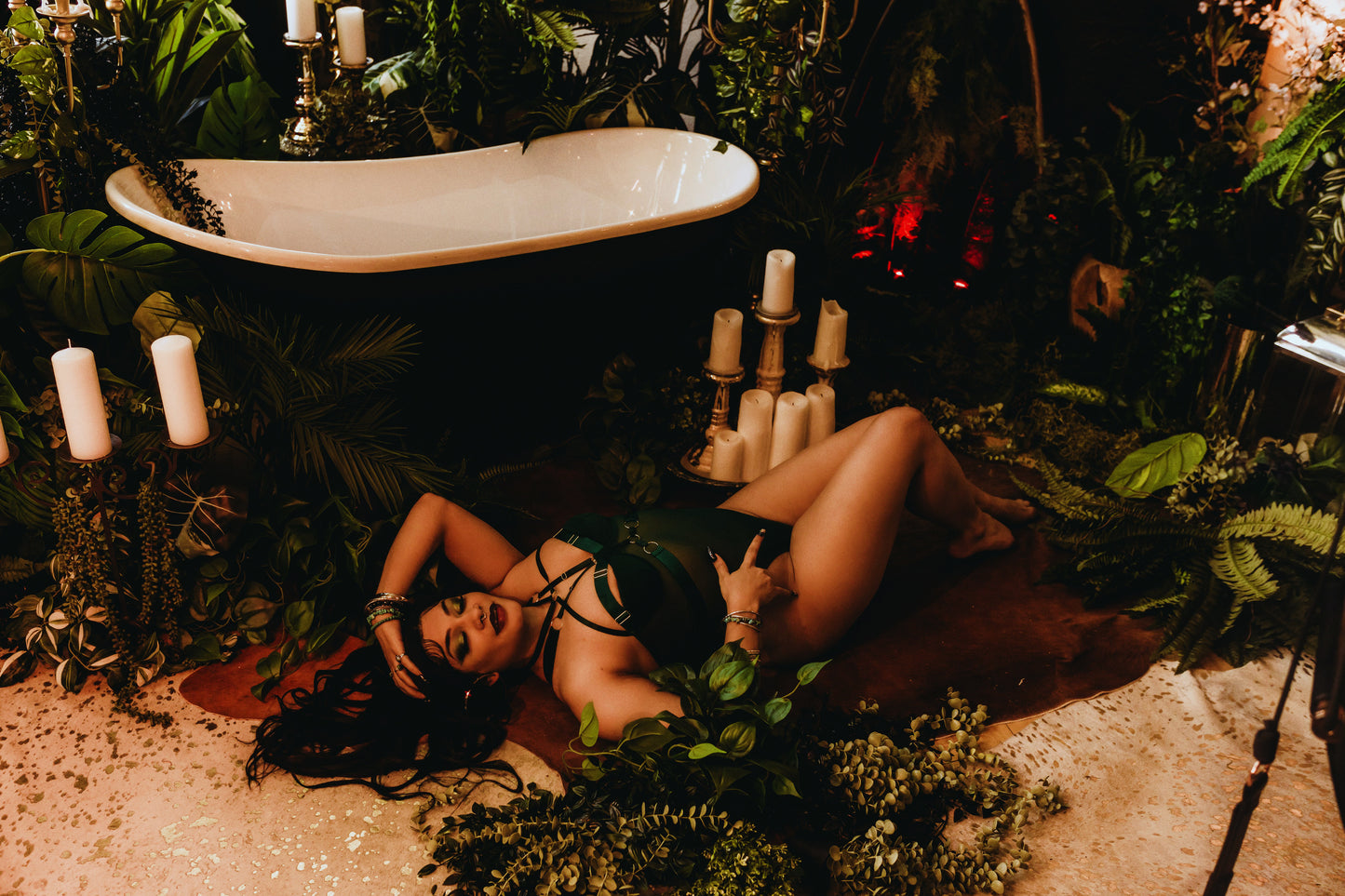 30 Minute Astrological Glamour Reading